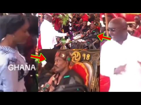 Read more about the article Bawumia Agye Naniso, See What This Chief Did To Bawumia And Samira When They Tried To Greet Him