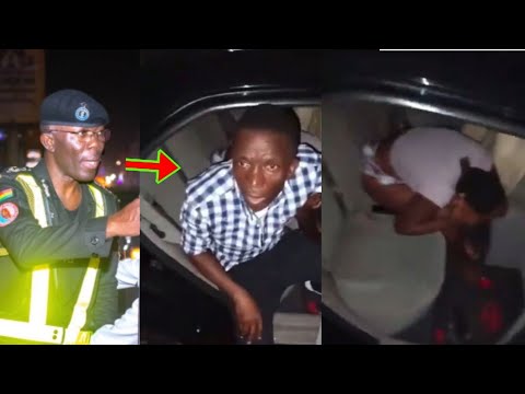 Read more about the article Man Ch0pping His Girlfr!end In A Car In Public Caught, Video Causes A Stir