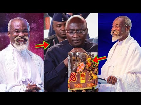 Read more about the article Wopre dodo, See What Prophet Adom Kyei Duah Is Telling Dr Bawumia After His Defeat