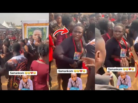 Read more about the article Samankɔm: Shøcking As Lady Possessed At C Confion’s Funeral, See What Happened, Ghanaians Reacted